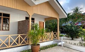 Samudra Beach Chalet